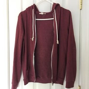 🌸 Maroon Zip Up Hoodie